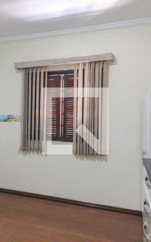 Casa à venda com 408m², 4 quartos e 2 vagasQuarto 4