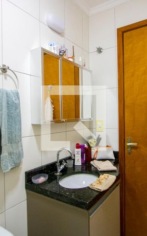 Apartamento à venda com 146m², 2 quartos e 2 vagas Apartamento à venda com 146m², 2 quartos e 2 vagasBanheiro do quarto 1