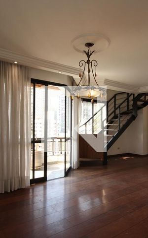 Apartamento à venda com 235m², 3 quartos e 3 vagasSala 
