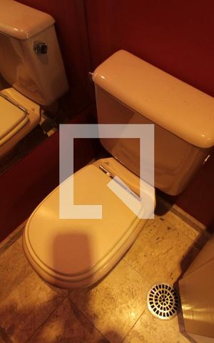 Apartamento à venda com 235m², 3 quartos e 3 vagasBanheiro