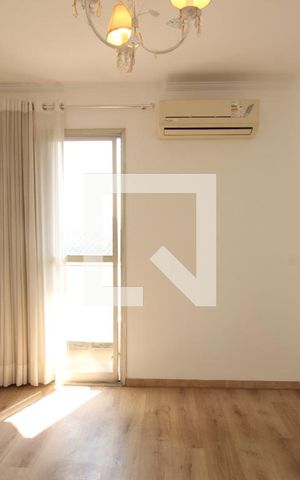 Apartamento à venda com 235m², 3 quartos e 3 vagasQuarto 
