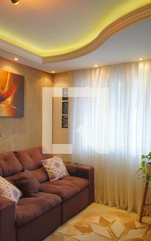 Apartamento à venda com 59m², 2 quartos e 1 vaga Apartamento à venda com 59m², 2 quartos e 1 vagaSala
