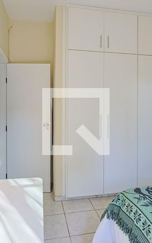 Casa de condomínio à venda com 560m², 5 quartos e 6 vagas Casa de condomínio à venda com 560m², 5 quartos e 6 vagasSuíte 5