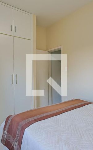 Casa de condomínio à venda com 560m², 5 quartos e 6 vagas Casa de condomínio à venda com 560m², 5 quartos e 6 vagasQuarto 4
