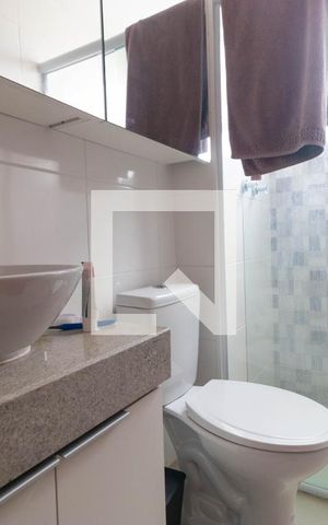 Apartamento à venda com 55m², 2 quartos e 1 vaga Apartamento à venda com 55m², 2 quartos e 1 vagaBanheiro da Suíte