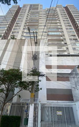 Apartamento à venda com 65m², 2 quartos e 1 vaga Apartamento à venda com 65m², 2 quartos e 1 vagaFachada
