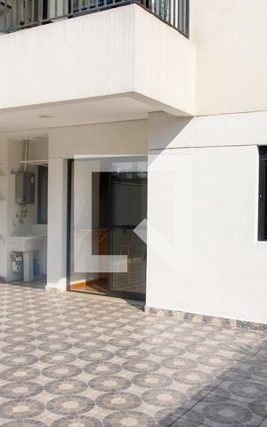 Apartamento à venda com 82m², 1 quarto e 1 vaga Apartamento à venda com 82m², 1 quarto e 1 vagaQuintal