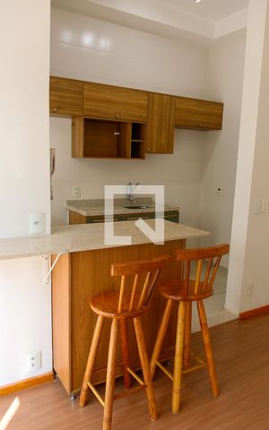 Apartamento à venda com 82m², 1 quarto e 1 vaga Apartamento à venda com 82m², 1 quarto e 1 vagasala