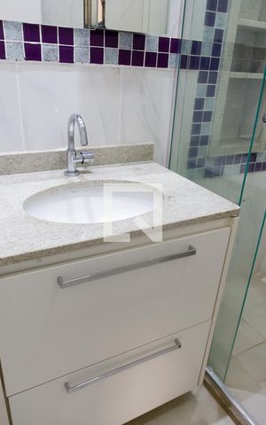 Apartamento à venda com 82m², 1 quarto e 1 vaga Apartamento à venda com 82m², 1 quarto e 1 vagaBanheiro