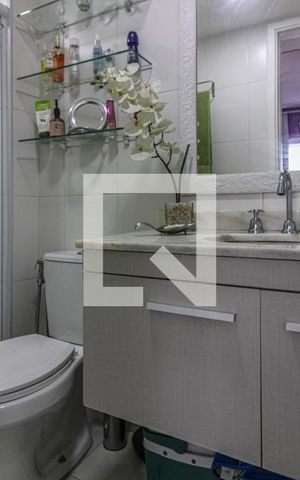 Apartamento à venda com 91m², 3 quartos e 2 vagasSuíte 1 - Banheiro