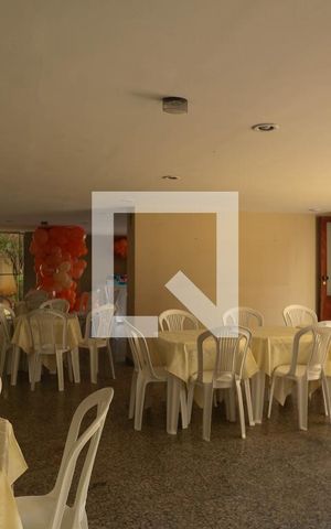 Apartamento à venda com 200m², 4 quartos e 2 vagas Apartamento à venda com 200m², 4 quartos e 2 vagasÁrea comum