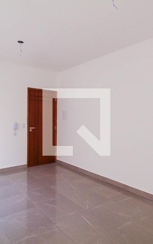 Apartamento à venda com 47m², 2 quartos e sem vaga Apartamento à venda com 47m², 2 quartos e sem vagaSala/Cozinha