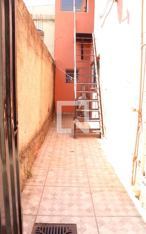 Casa à venda com 187m², 6 quartos e 3 vagasAcesso Imóveis Inferiores 