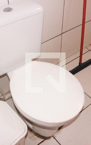 Casa à venda com 187m², 6 quartos e 3 vagasBanheiro da Suíte 1