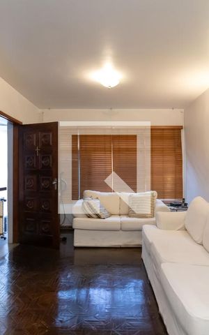 Casa à venda com 139m², 3 quartos e 2 vagasSala de Estar