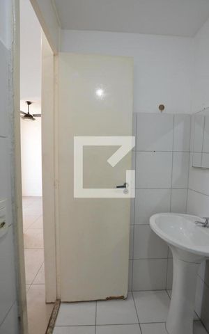 Apartamento à venda com 48m², 2 quartos e 1 vagaBanheiro Social