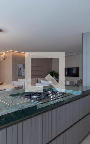 Apartamento à venda com 177m², 4 quartos e 3 vagas Apartamento à venda com 177m², 4 quartos e 3 vagasCozinha