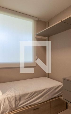 Apartamento à venda com 177m², 4 quartos e 3 vagas Apartamento à venda com 177m², 4 quartos e 3 vagasQuarto de Serviço