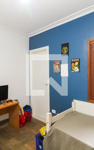Casa à venda com 194m², 4 quartos e 2 vagas Casa à venda com 194m², 4 quartos e 2 vagasSuíte 1