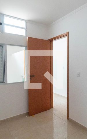 Casa à venda com 179m², 3 quartos e 2 vagas Casa à venda com 179m², 3 quartos e 2 vagasQuarto Suíte 2