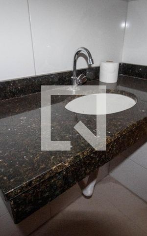 Casa à venda com 179m², 3 quartos e 2 vagas Casa à venda com 179m², 3 quartos e 2 vagasLavabo