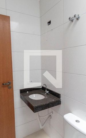 Casa à venda com 179m², 3 quartos e 2 vagas Casa à venda com 179m², 3 quartos e 2 vagasBanheiro da Suíte 2