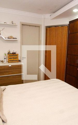 Apartamento à venda com 98m², 4 quartos e 1 vagaSuíte