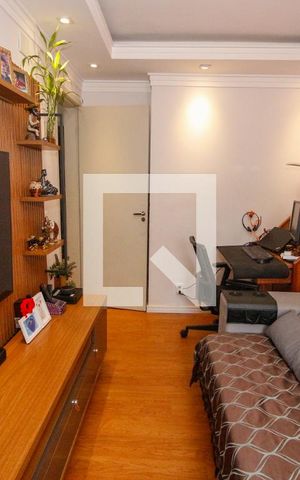Apartamento à venda com 98m², 4 quartos e 1 vagaQuarto 2