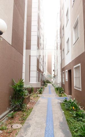 Apartamento à venda com 98m², 4 quartos e 1 vagaÁrea comum