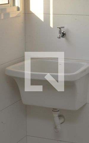 Apartamento para alugar com 54m², 2 quartos e 1 vagaÁrea de Serviço