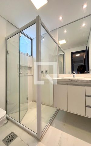 Apartamento à venda com 60m², 2 quartos e 1 vaga Apartamento à venda com 60m², 2 quartos e 1 vagaBanheiro