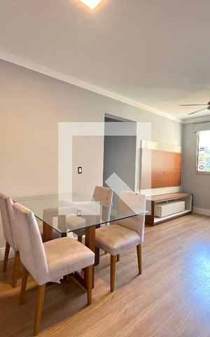 Apartamento à venda com 60m², 2 quartos e 1 vaga Apartamento à venda com 60m², 2 quartos e 1 vagaSala