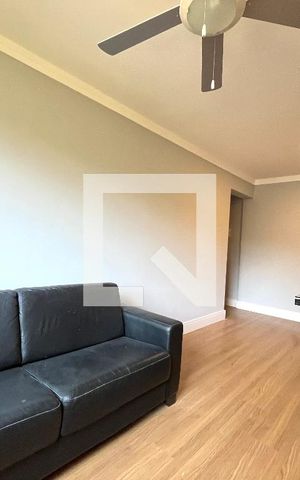 Apartamento à venda com 60m², 2 quartos e 1 vaga Apartamento à venda com 60m², 2 quartos e 1 vagaSala