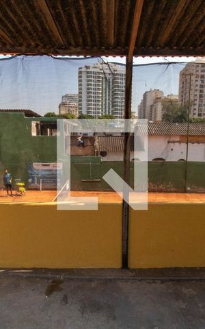 Casa à venda com 104m², 2 quartos e sem vaga Casa à venda com 104m², 2 quartos e sem vagaÁrea externa