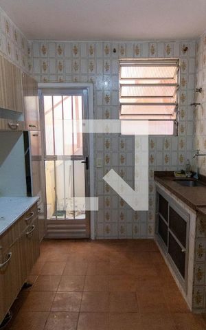 Casa à venda com 104m², 2 quartos e sem vaga Casa à venda com 104m², 2 quartos e sem vagaCozinha