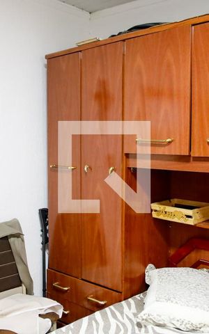 Casa à venda com 226m², 2 quartos e 2 vagas Casa à venda com 226m², 2 quartos e 2 vagasQuarto 1 suite