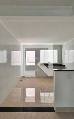 Casa à venda com 150m², 2 quartos e 2 vagas Casa à venda com 150m², 2 quartos e 2 vagasCozinha