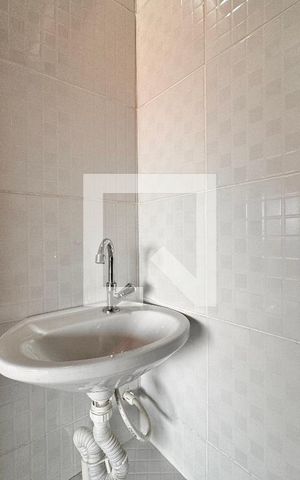 Casa à venda com 150m², 2 quartos e 2 vagas Casa à venda com 150m², 2 quartos e 2 vagasBanheiro 4
