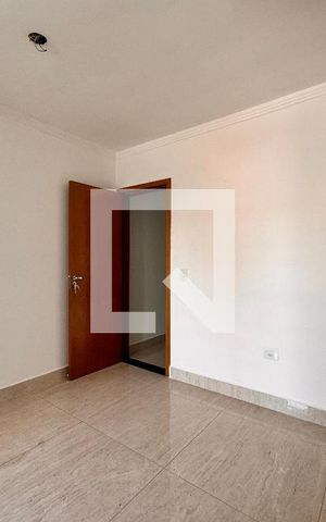 Casa à venda com 150m², 2 quartos e 2 vagas Casa à venda com 150m², 2 quartos e 2 vagasSuite 2