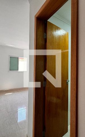 Casa à venda com 150m², 2 quartos e 2 vagas Casa à venda com 150m², 2 quartos e 2 vagasSuite 1