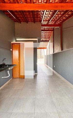 Casa à venda com 150m², 2 quartos e 2 vagas Casa à venda com 150m², 2 quartos e 2 vagasCobertura