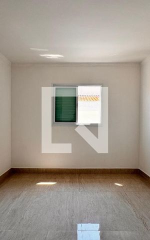 Casa à venda com 150m², 2 quartos e 2 vagas Casa à venda com 150m², 2 quartos e 2 vagasSuite 1