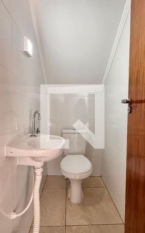 Casa à venda com 150m², 2 quartos e 2 vagas Casa à venda com 150m², 2 quartos e 2 vagasBanheiro 4