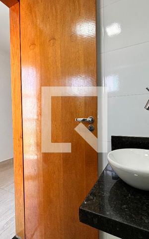 Casa à venda com 150m², 2 quartos e 2 vagas Casa à venda com 150m², 2 quartos e 2 vagasBanheiro da suíte 2