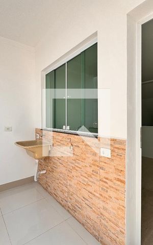 Casa à venda com 150m², 2 quartos e 2 vagas Casa à venda com 150m², 2 quartos e 2 vagasLavanderia