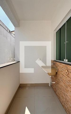 Casa à venda com 150m², 2 quartos e 2 vagas Casa à venda com 150m², 2 quartos e 2 vagasLavanderia