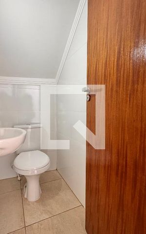 Casa à venda com 150m², 2 quartos e 2 vagas Casa à venda com 150m², 2 quartos e 2 vagasBanheiro 4