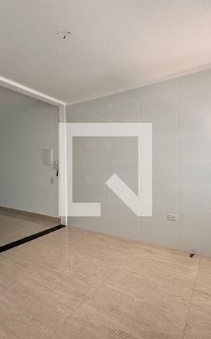 Casa à venda com 150m², 2 quartos e 2 vagas Casa à venda com 150m², 2 quartos e 2 vagasCozinha
