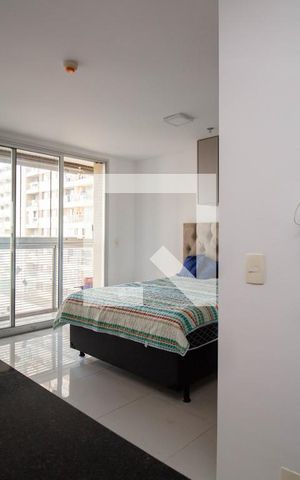 Apartamento para alugar com 35m², 1 quarto e 1 vaga Apartamento para alugar com 35m², 1 quarto e 1 vagaCozinha e Área de Serviço