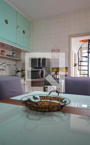 Apartamento à venda com 120m², 2 quartos e 2 vagasCozinha